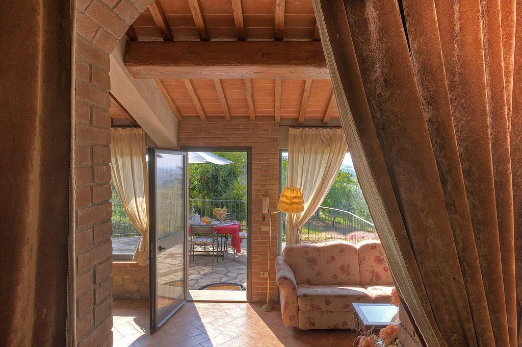 La Vecchia Sassa Aparthotel Montaione Εξωτερικό φωτογραφία